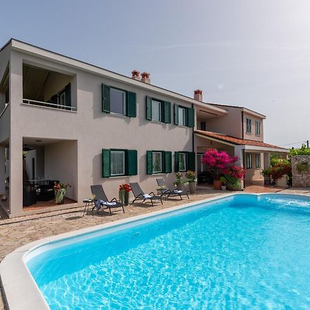 Villa Mare روفينج المظهر الخارجي الصورة