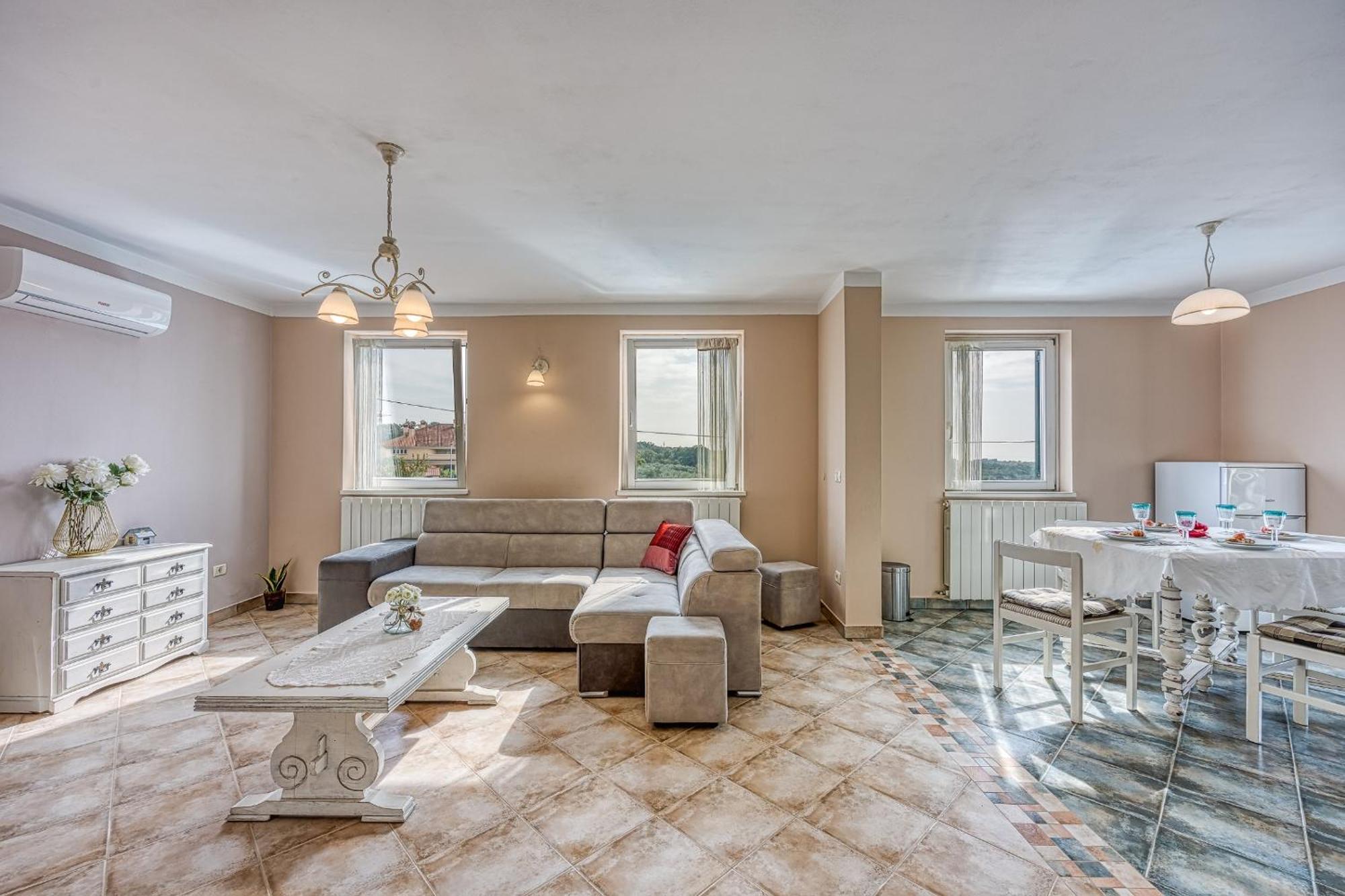 Villa Mare روفينج المظهر الخارجي الصورة