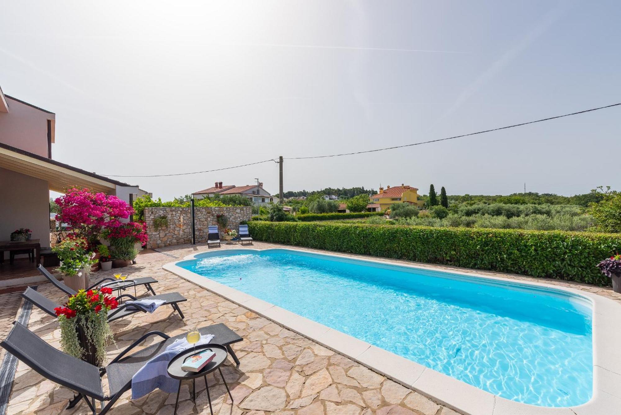 Villa Mare روفينج المظهر الخارجي الصورة
