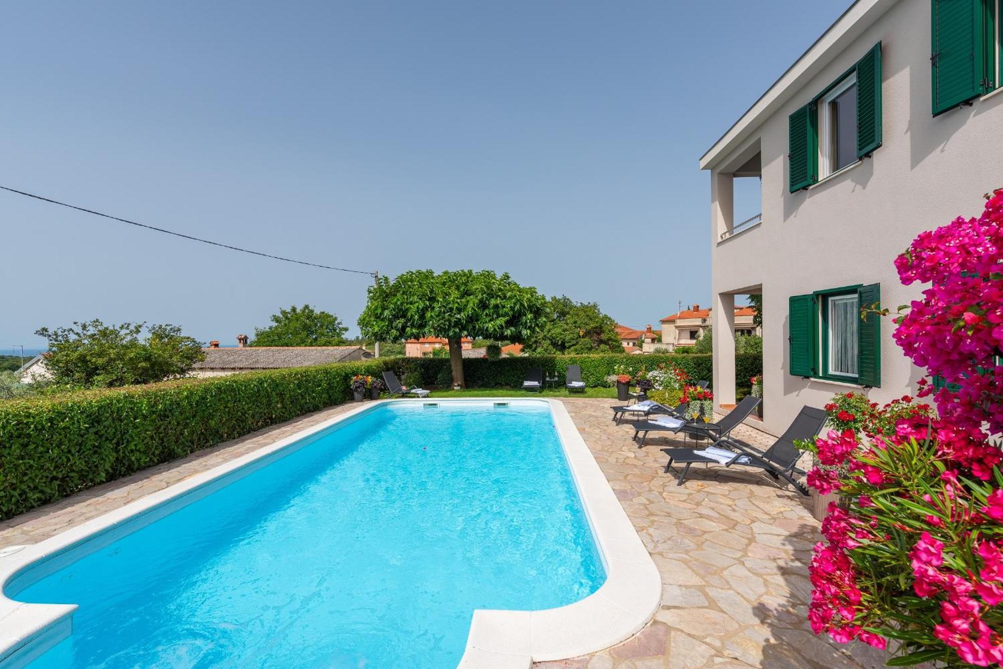 Villa Mare روفينج المظهر الخارجي الصورة